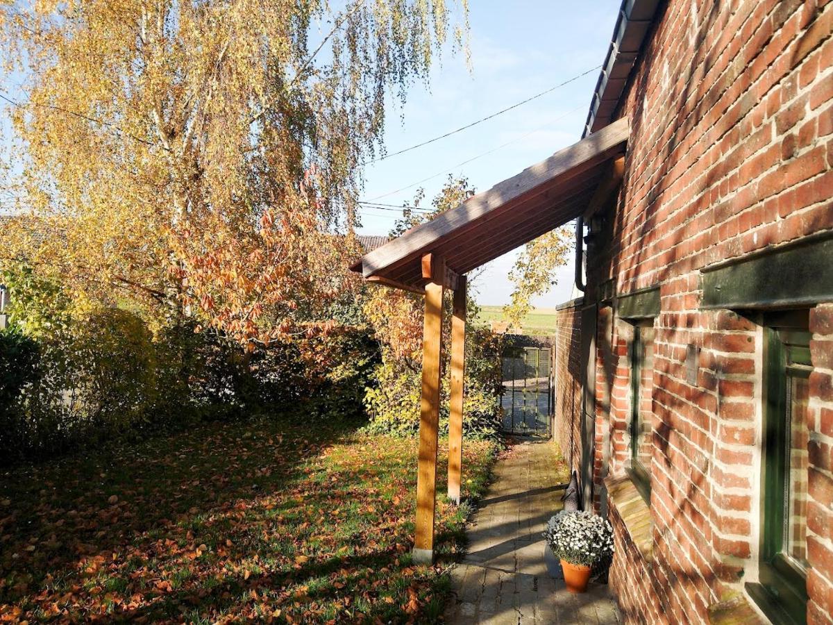 Gite Rural Les Petites Tetes Leuze-en-Hainaut Exterior foto